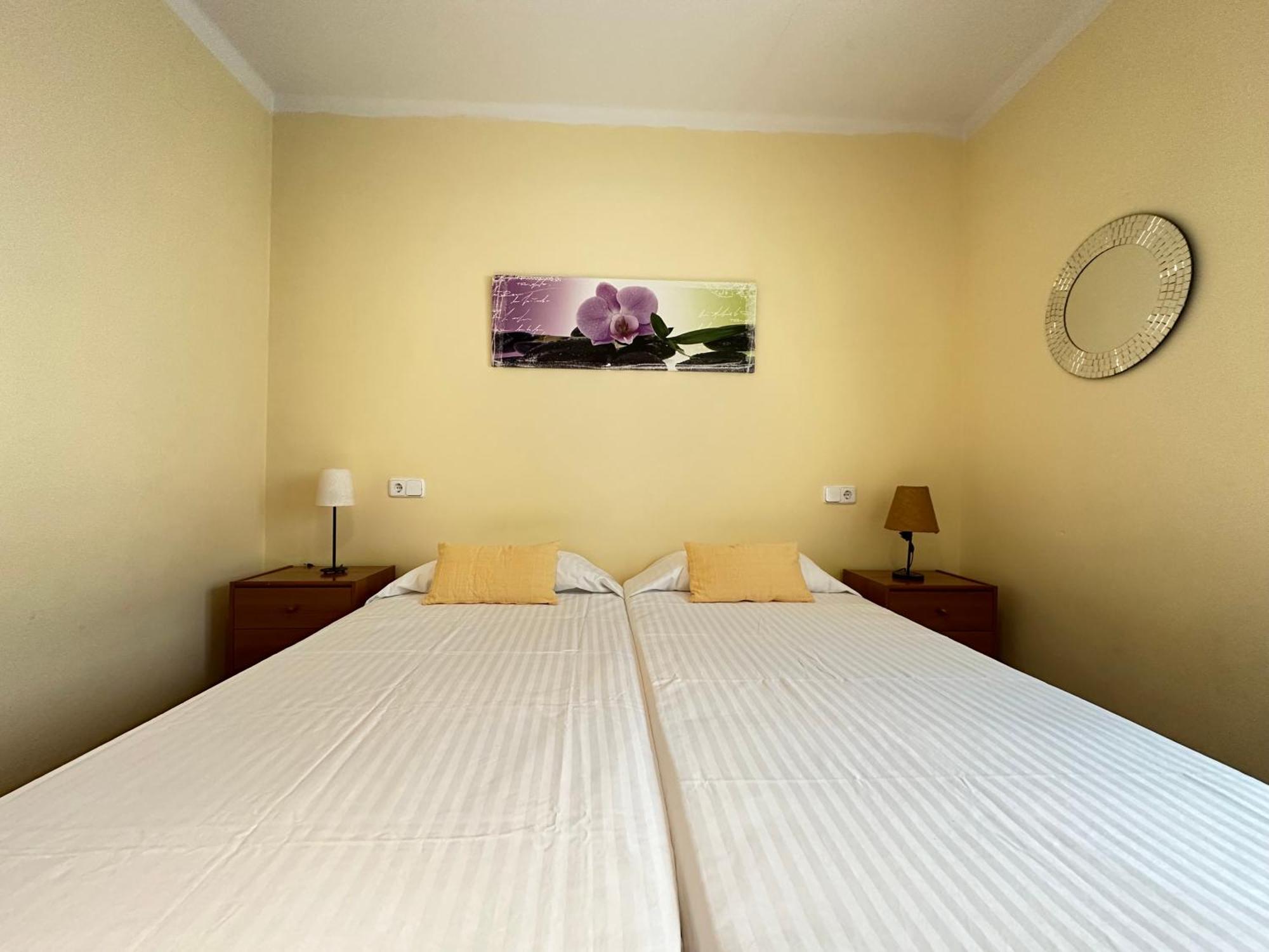 Appartement Agi Llotja Plazza à Roses Extérieur photo