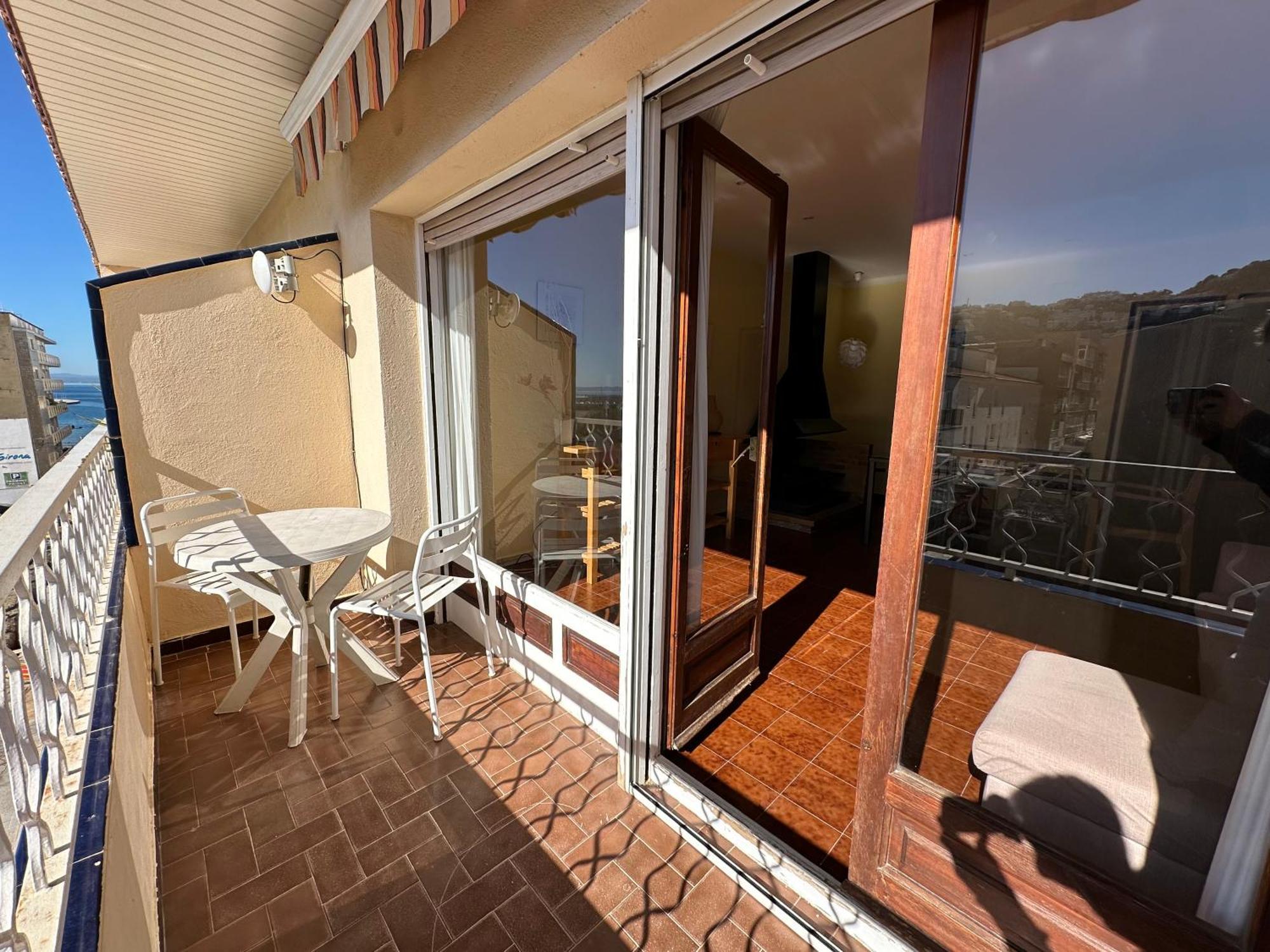 Appartement Agi Llotja Plazza à Roses Extérieur photo