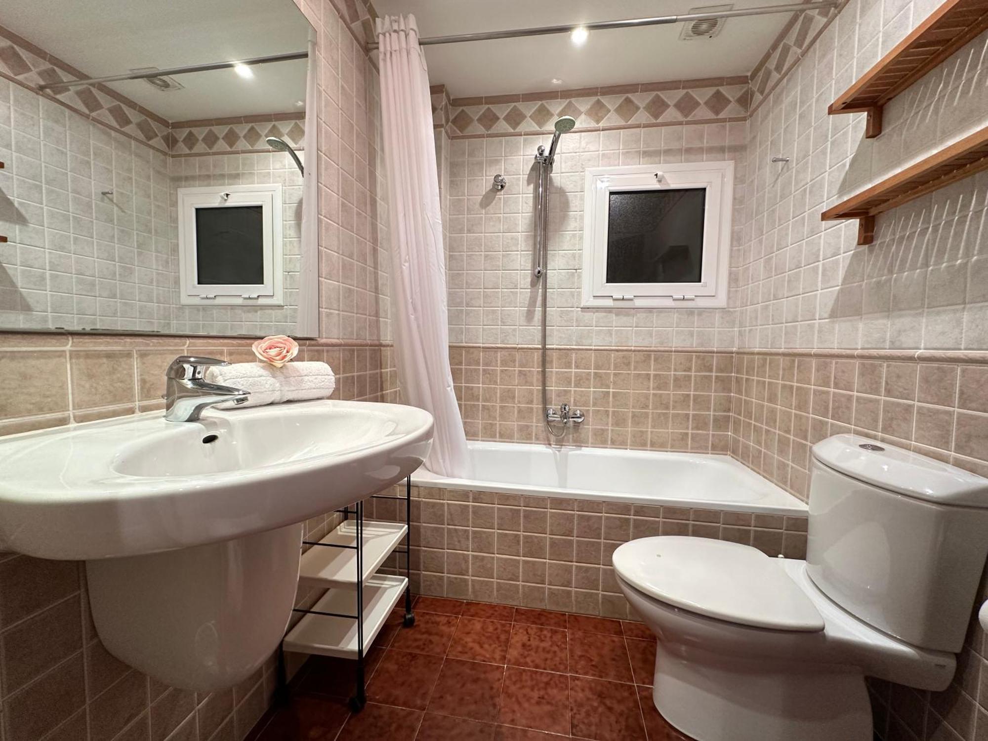 Appartement Agi Llotja Plazza à Roses Extérieur photo